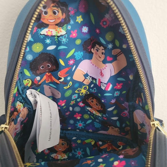 Encanto Loungefly Backpack - Picture 6 of 7